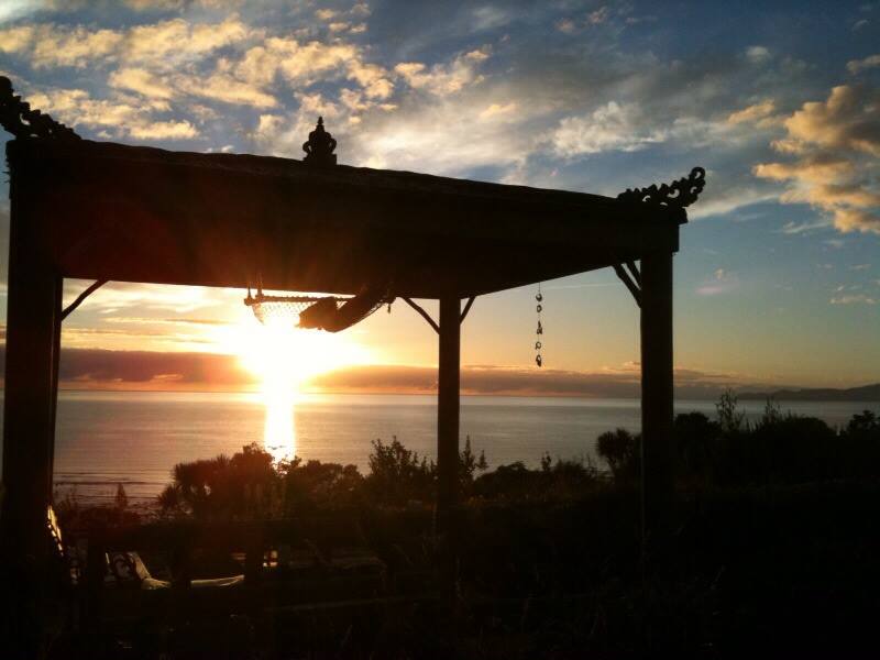 shambhala-retreat-and-guesthouse-yoga-yogi-summer-vacation-holiday-hostel-hotel-resort-accommodation-goldenbay-tasman-newzealand-southisland-cheap-affordable-budget-privatebeach-best-top-view-panorama-panoramic-ocean-beachfront-sea